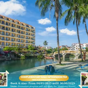 Babylon Riverside & מלון