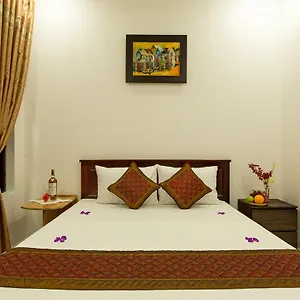 Golden Bee Bed & Breakfast